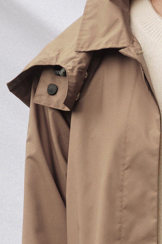 WOMENS 'TRENCH' RECYCLED RAINCOAT - DOE | PAQME