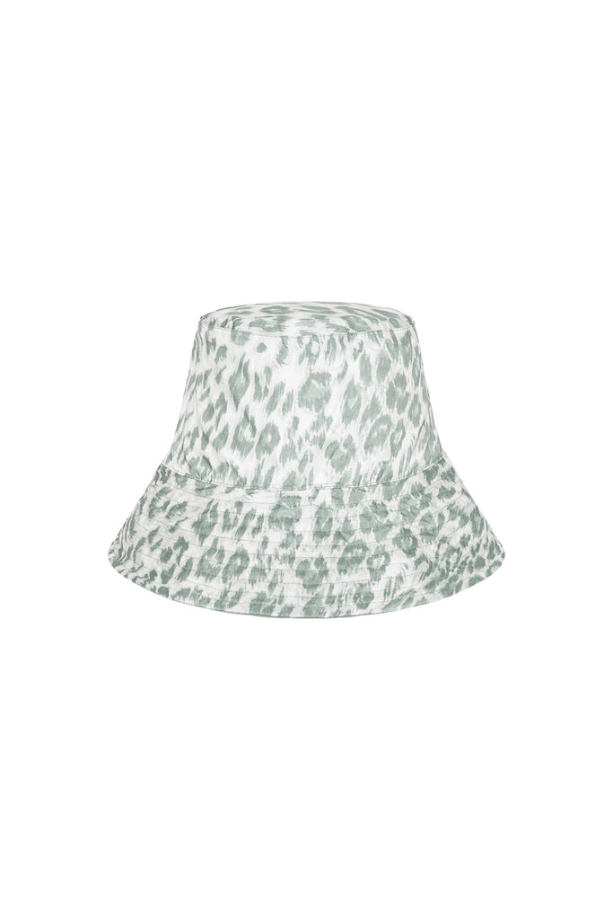 REVERSIBLE RECYCLED BUCKET HAT IN LEOPARD SMUDGE | PAQME